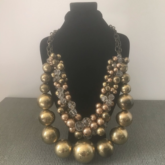 Gold statement necklace - Picture 1 of 4
